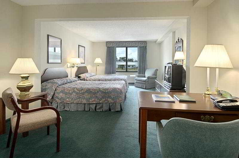 Hotel La Quinta By Wyndham Clearwater South Esterno foto